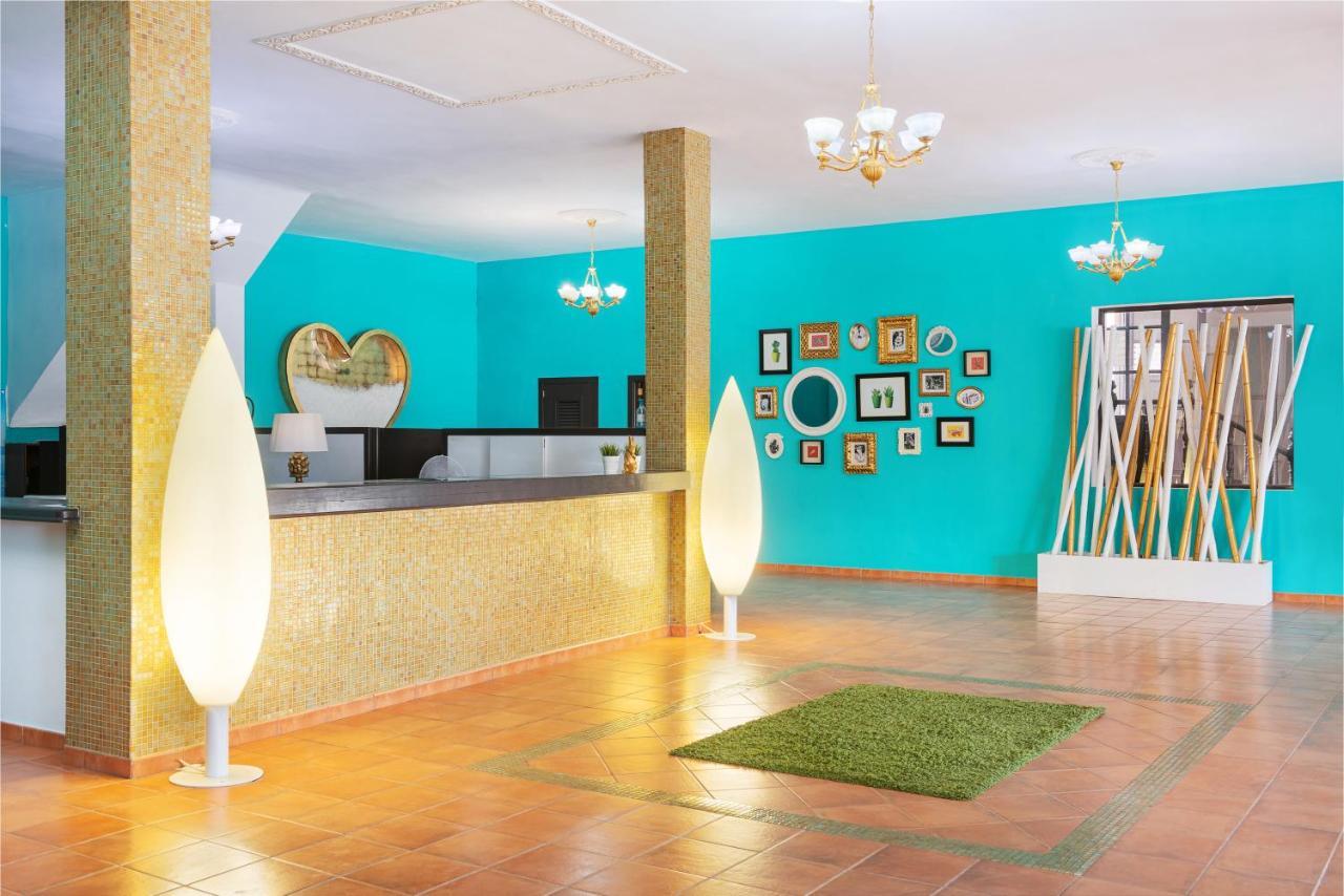 Holiday Park Santa Ponsa Eksteriør bilde